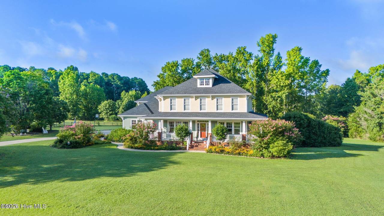 285 Wheeler Drive - Photo 1
