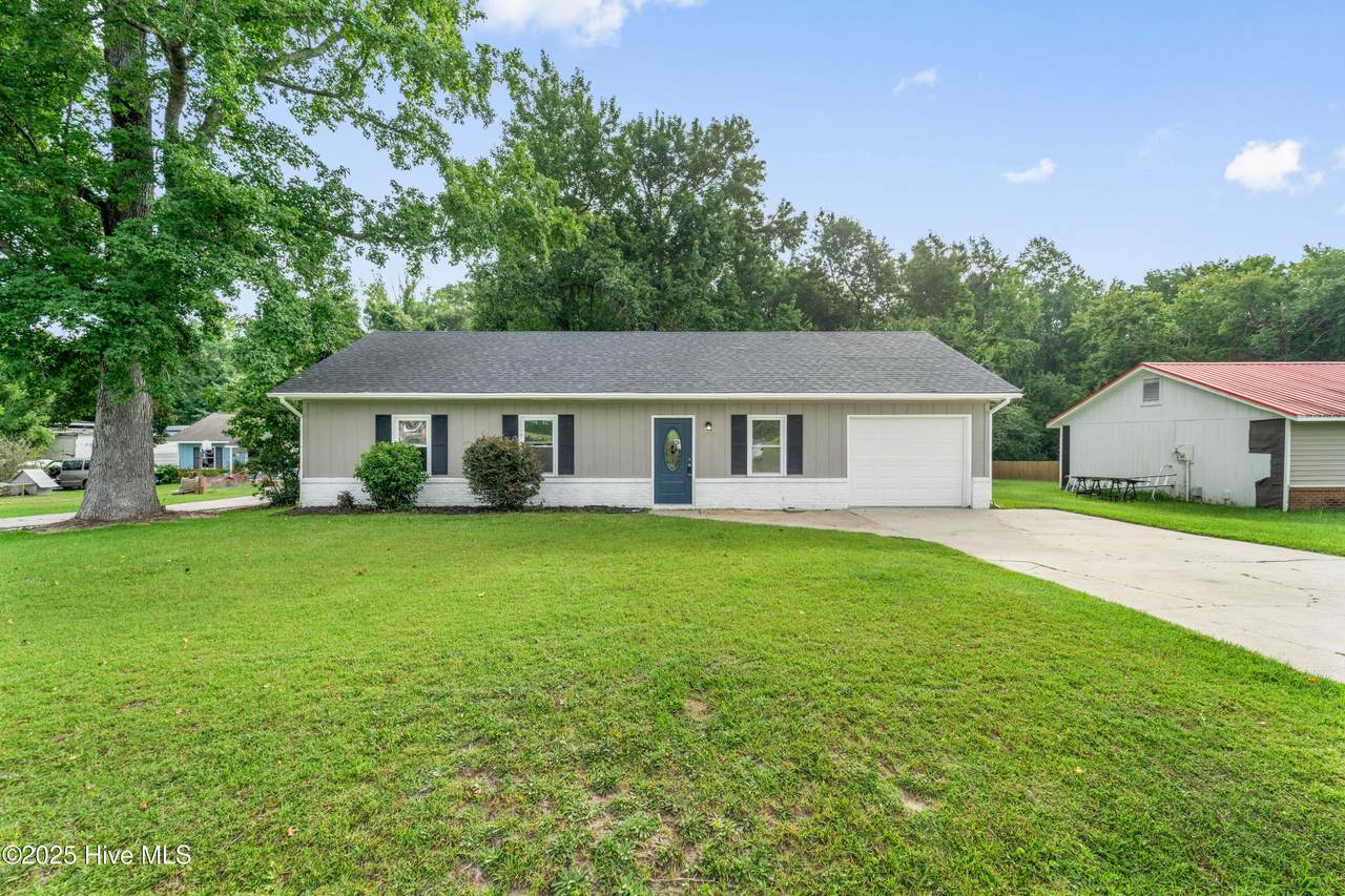 1036 Birchwood Lane - Photo 1