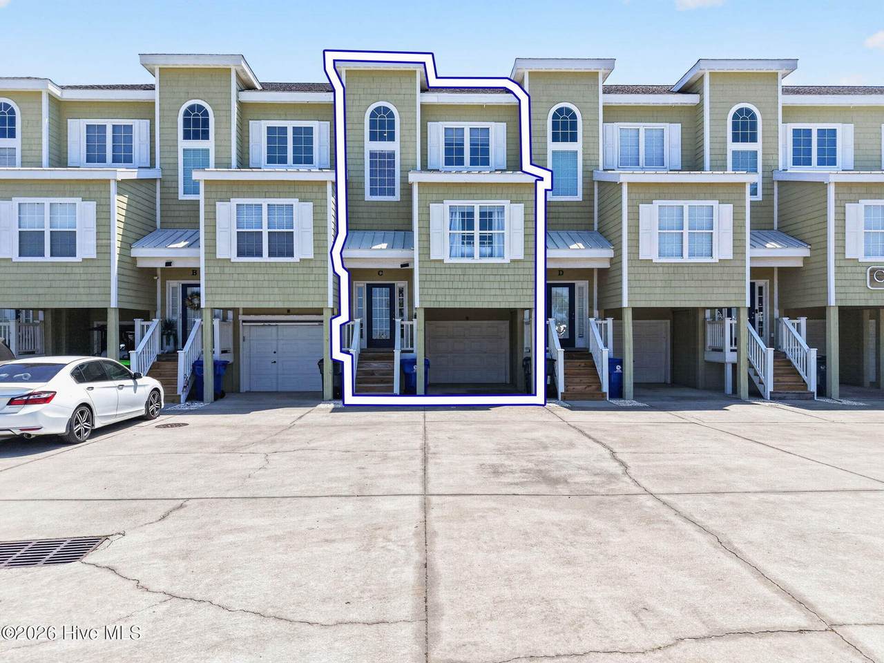 19 Causeway Drive - Photo 1