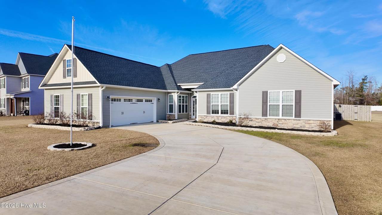 3009 Sharpnose Street - Photo 1