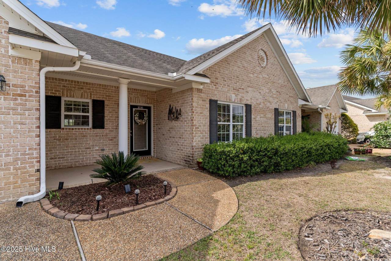 1036 Tideline Drive - Photo 1