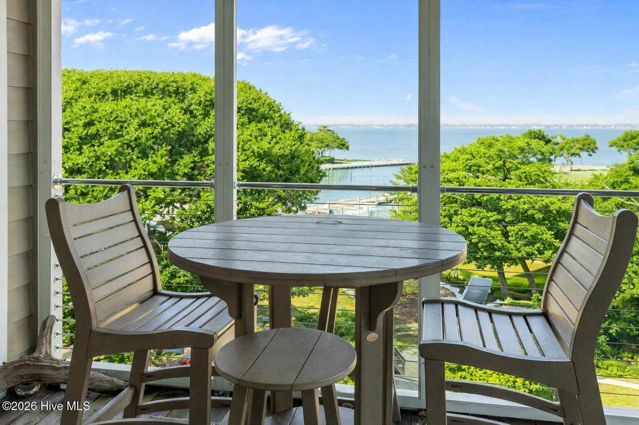 590 Marina Drive - Photo 1