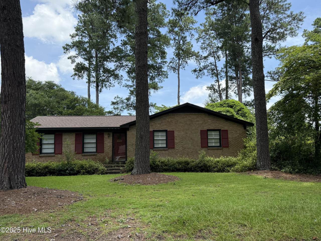 1006 Scotsdale Road - Photo 1