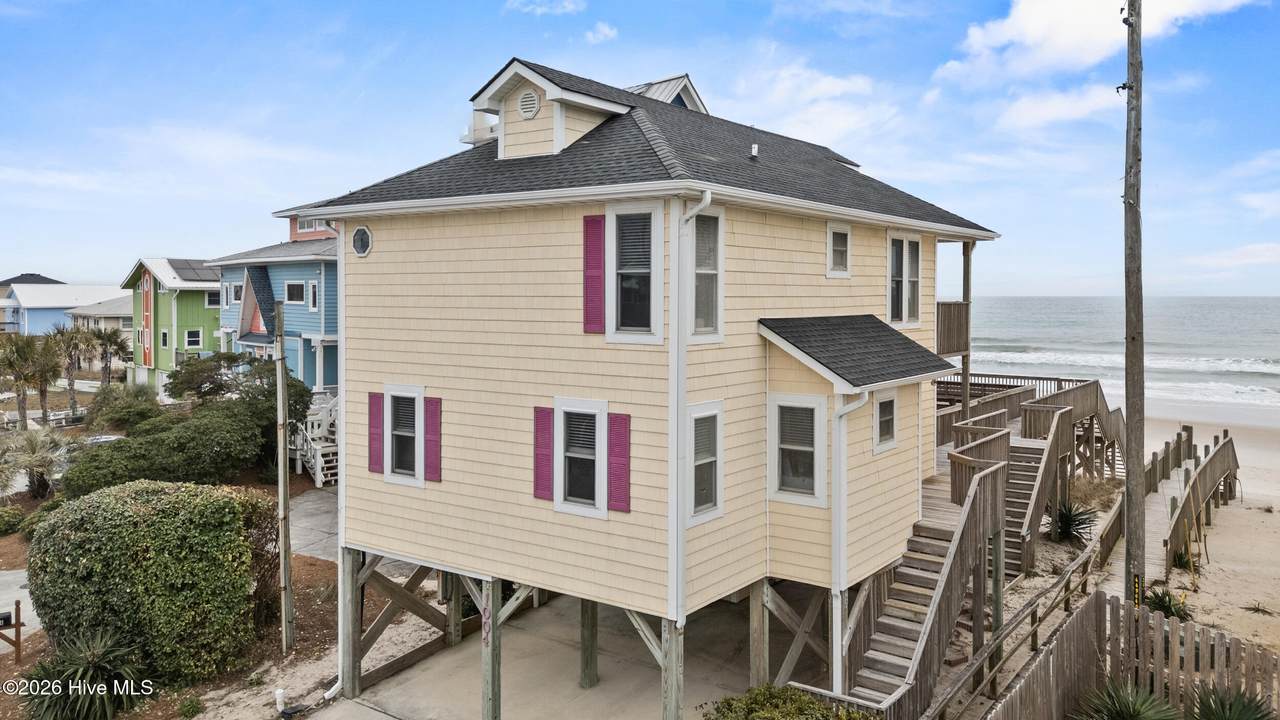 1004 Shore Drive - Photo 1