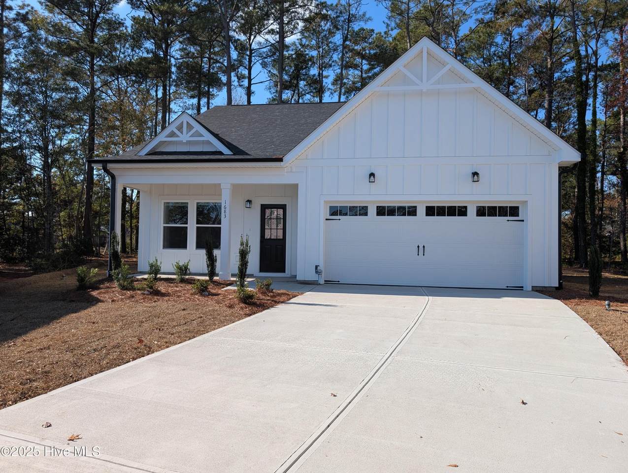 1683 Magnolia Court - Photo 1