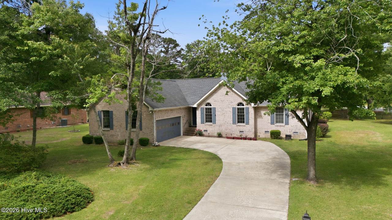 600 Winged Foot Court - Photo 1