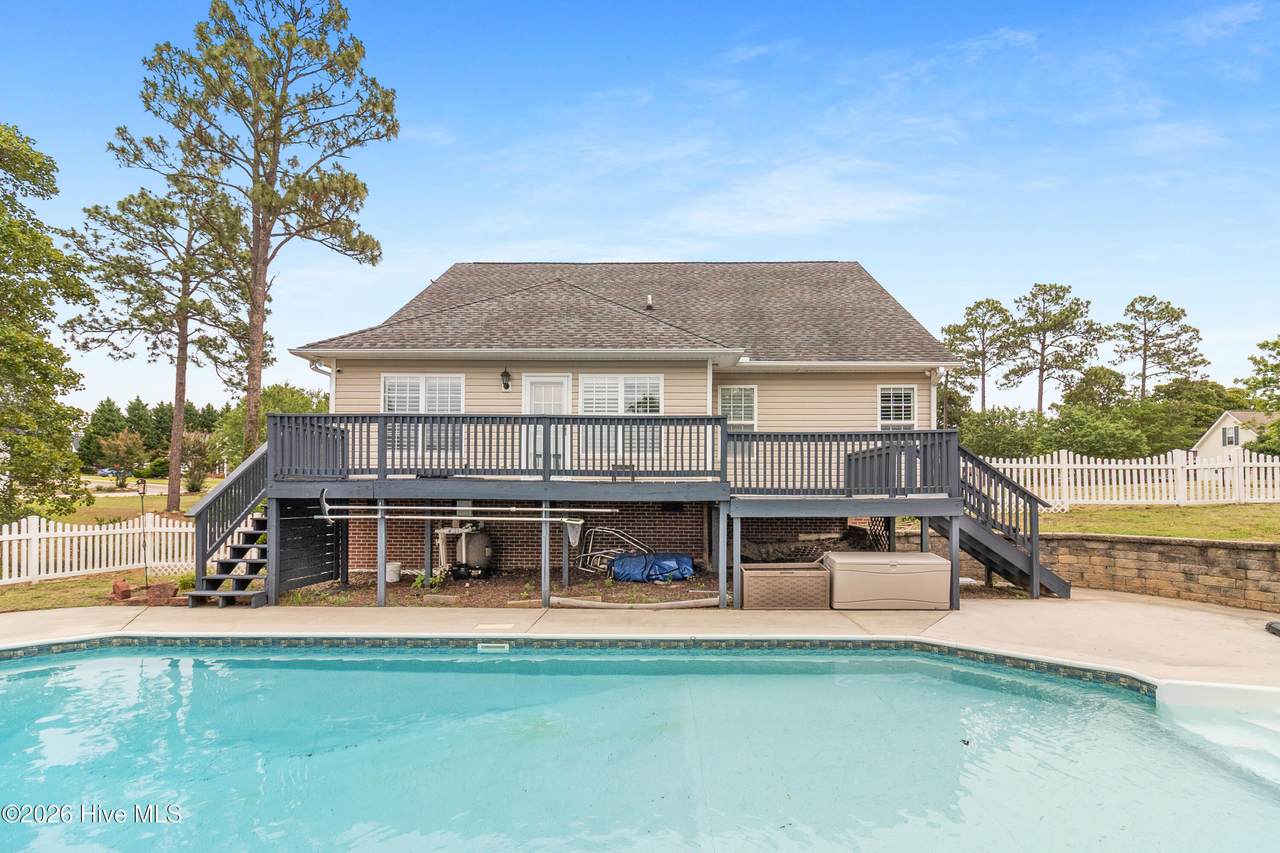108 Camberly Lane - Photo 1