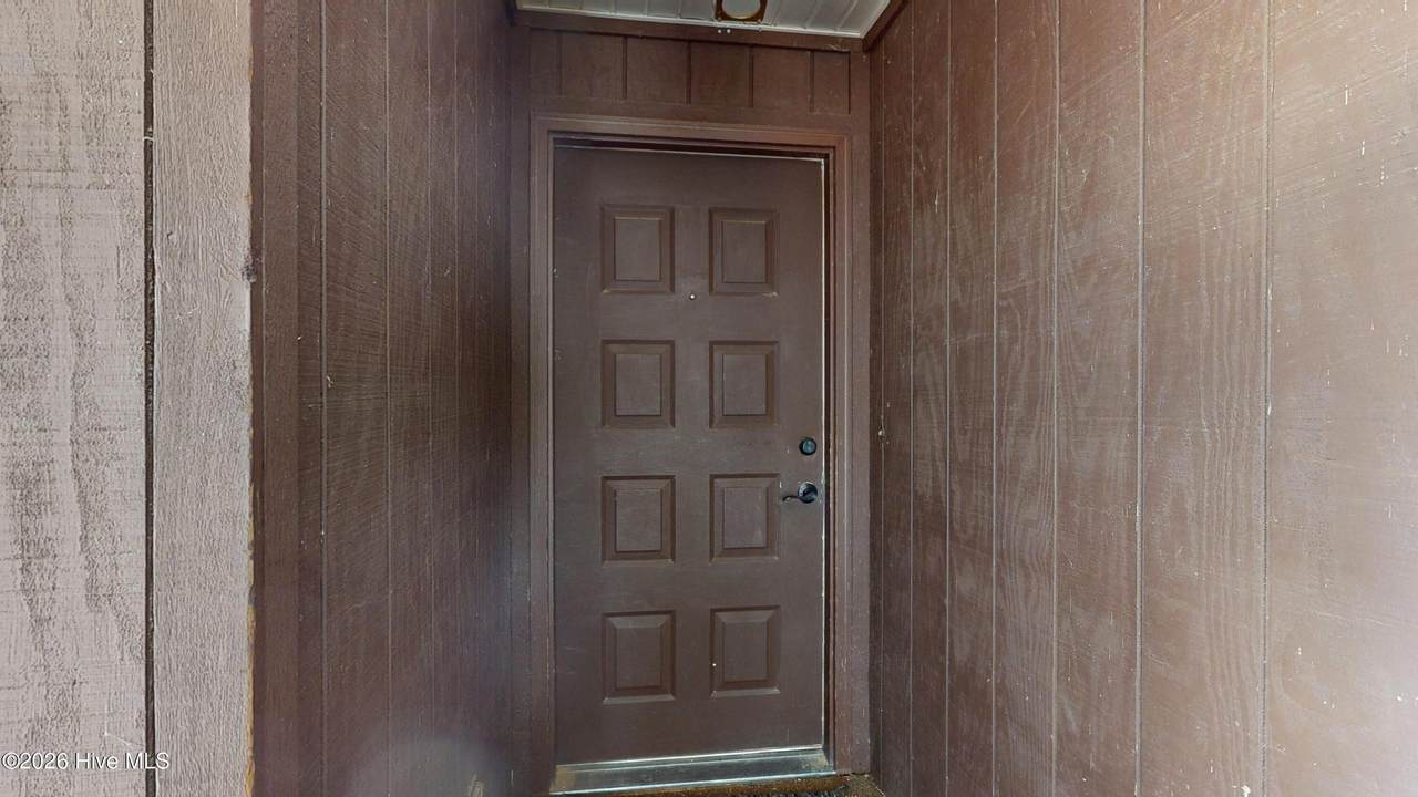 602 Dover Street - Photo 1