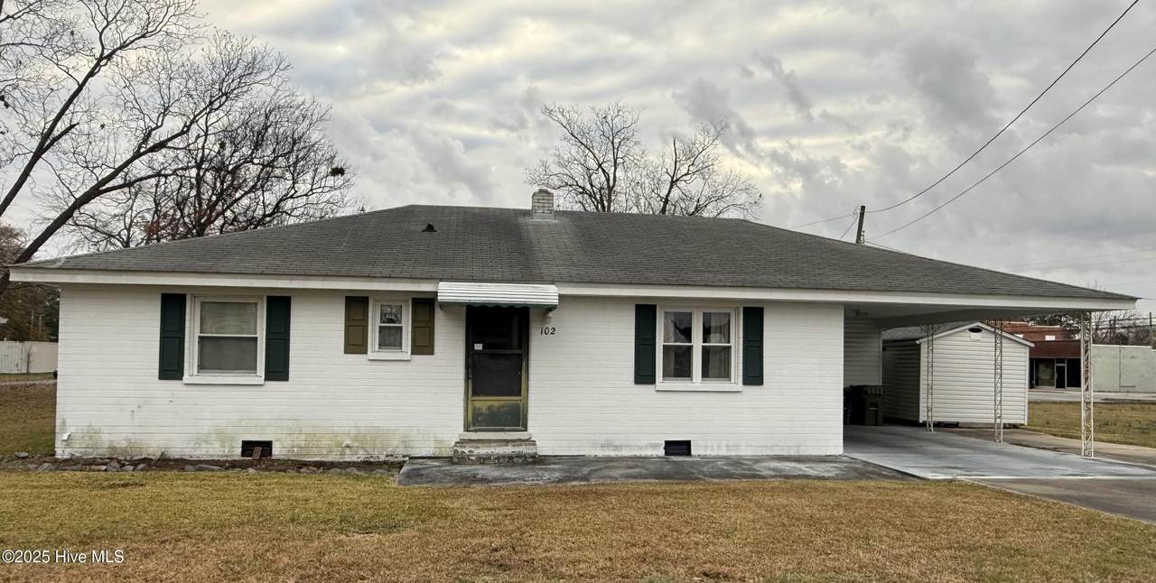 102 Mill Street - Photo 1