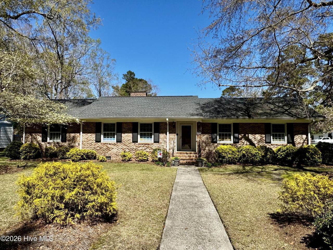 200 Elm Street - Photo 1