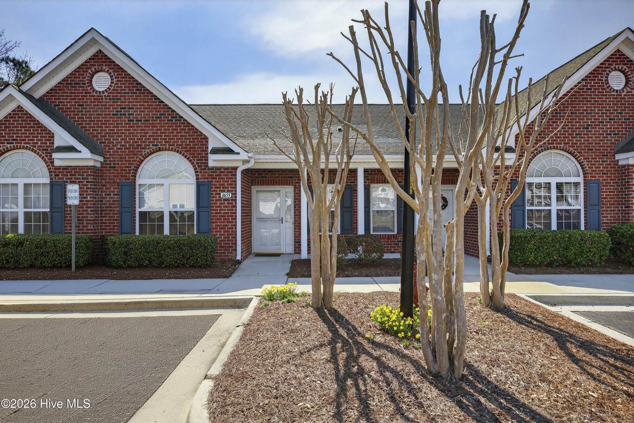 1655 Honeybee Lane - Photo 1
