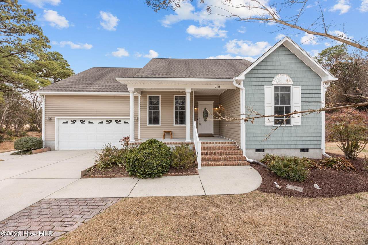 2123 Caracara Drive - Photo 1