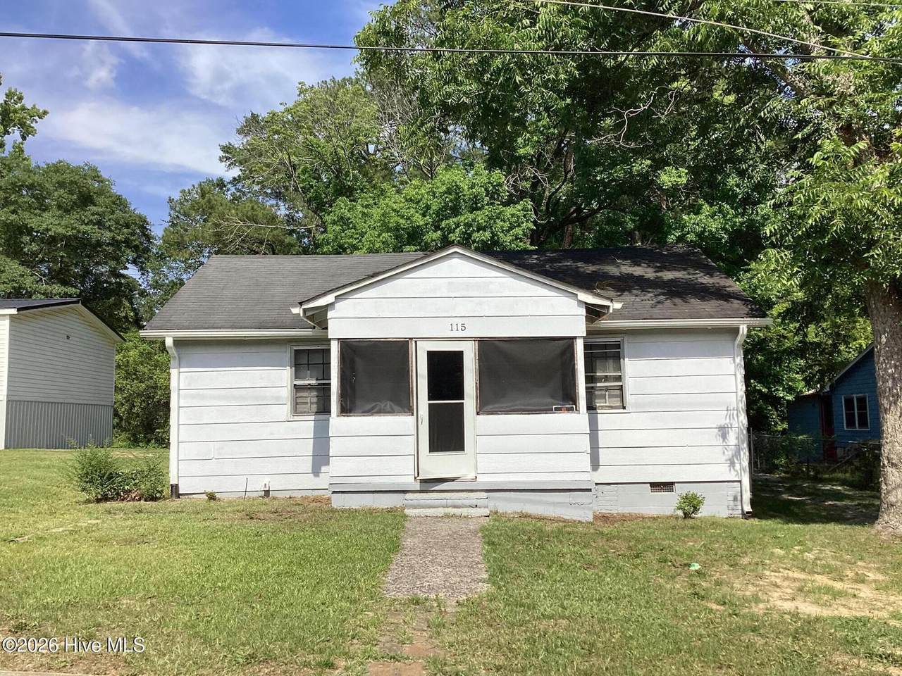 115 Brook Avenue - Photo 1