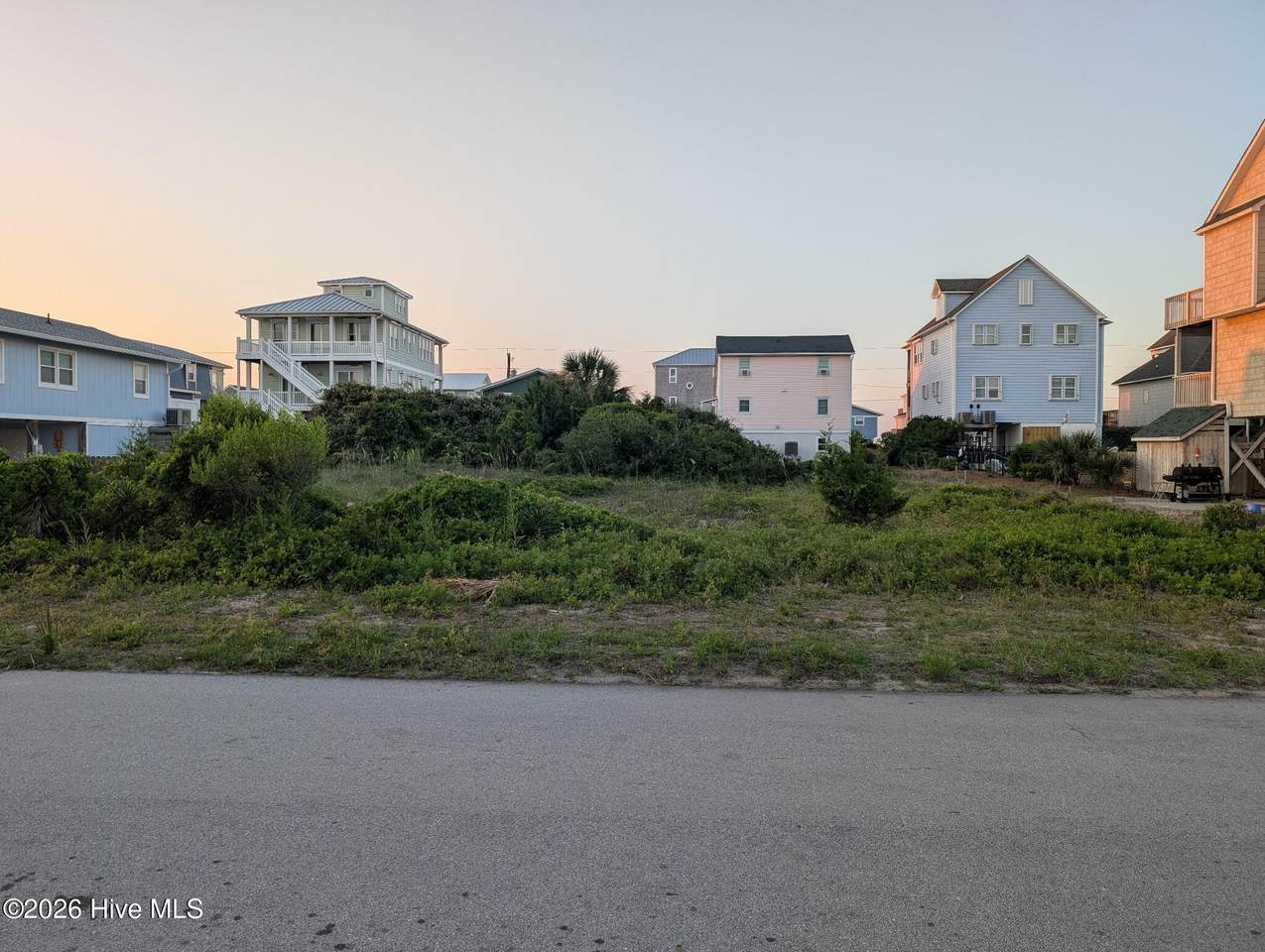1110 Topsail Drive - Photo 1
