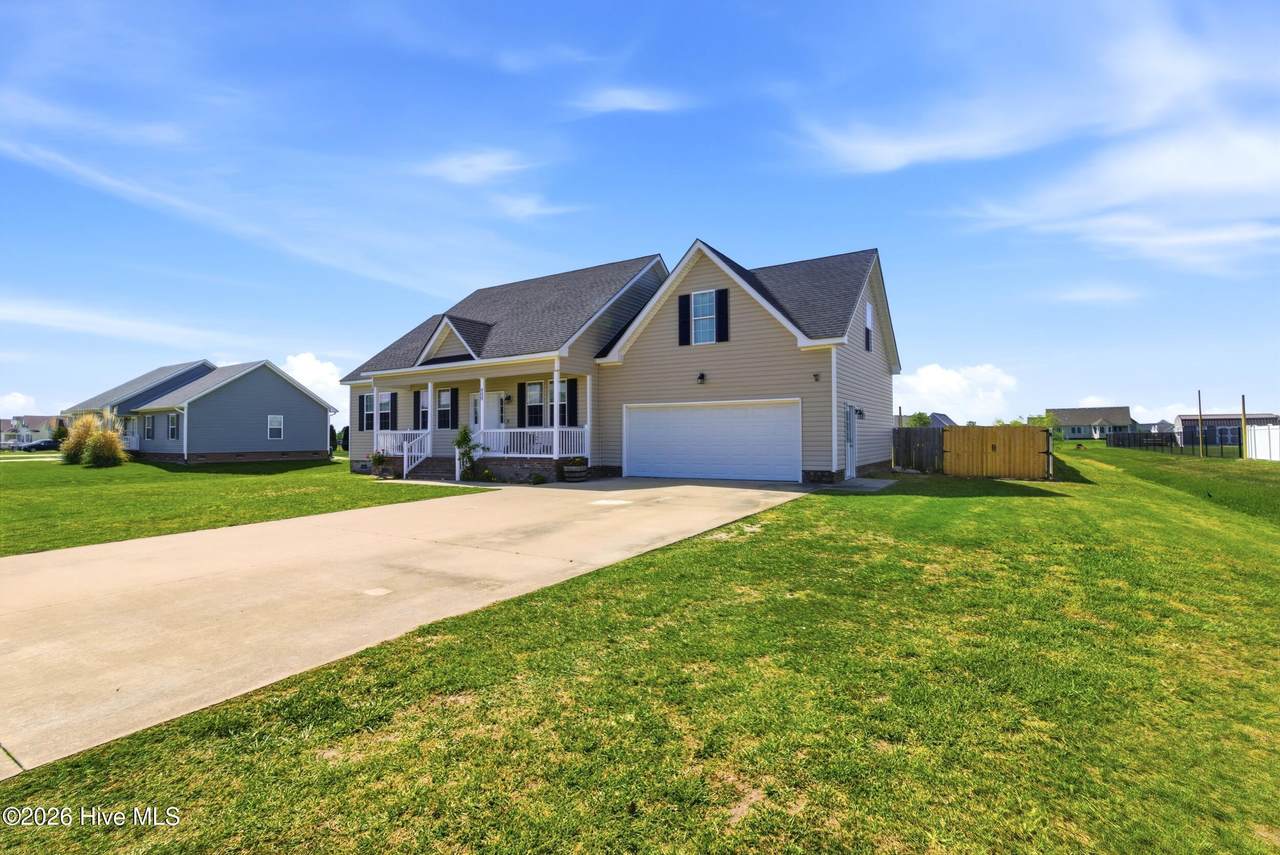 111 Ivy Trace - Photo 1