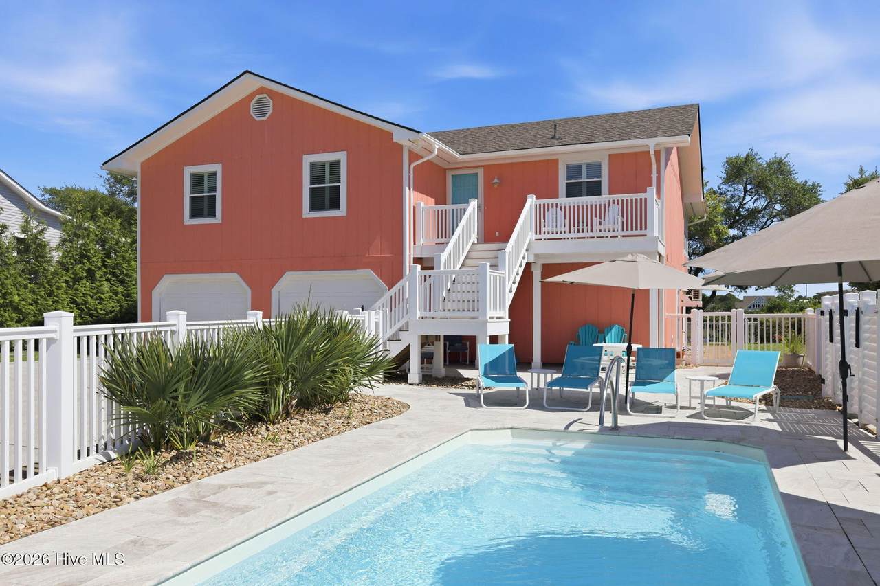 7023 Archers Creek Drive - Photo 1