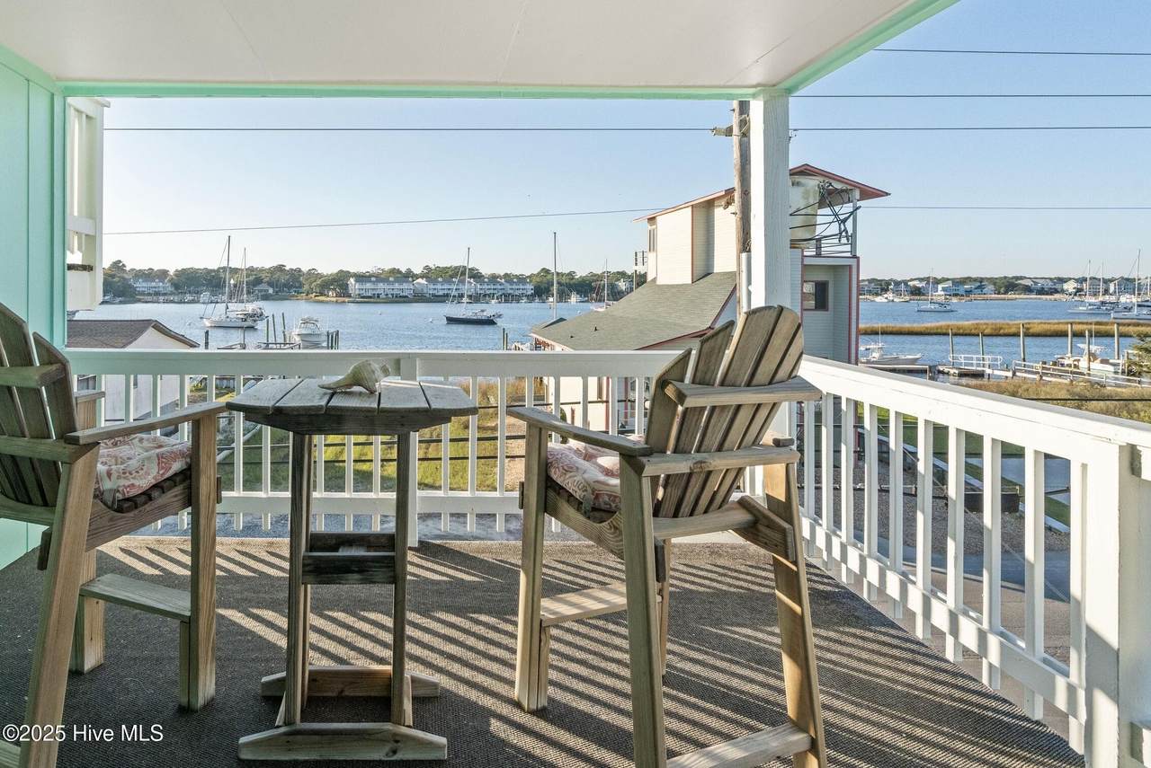 1008 Canal Drive - Photo 1