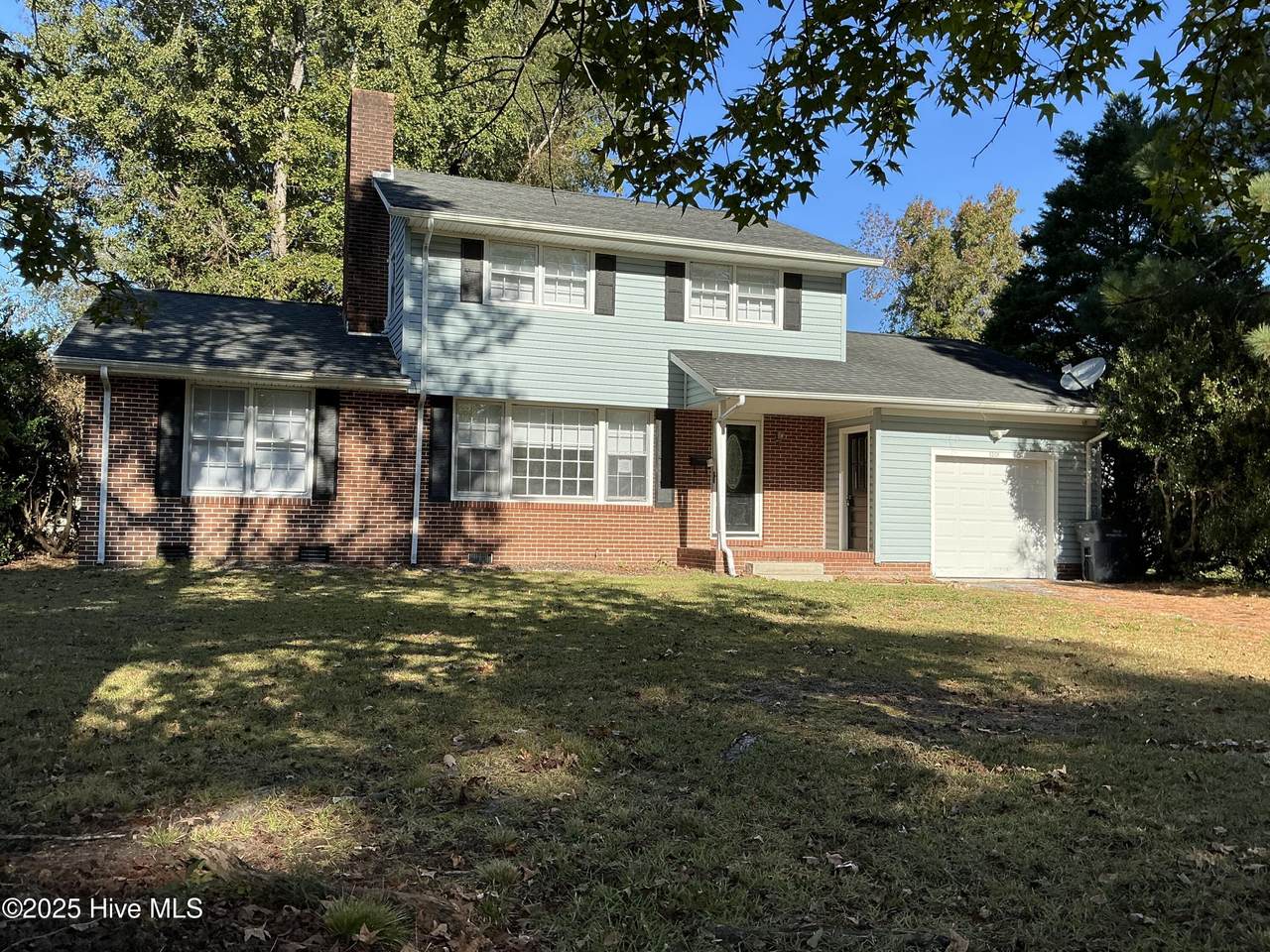 1201 Clifton Road - Photo 1