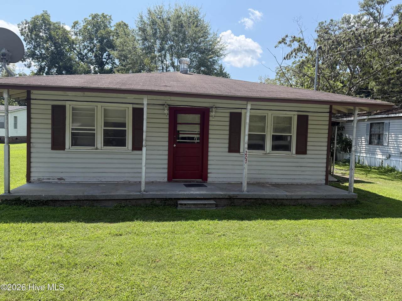 207 Plume Street - Photo 1