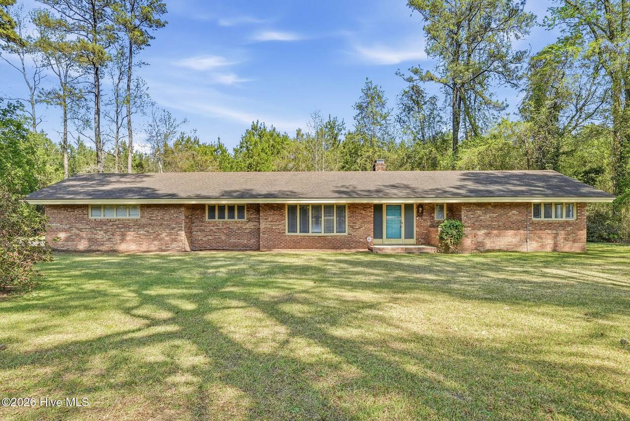 4009 Cedar Creek Road - Photo 1