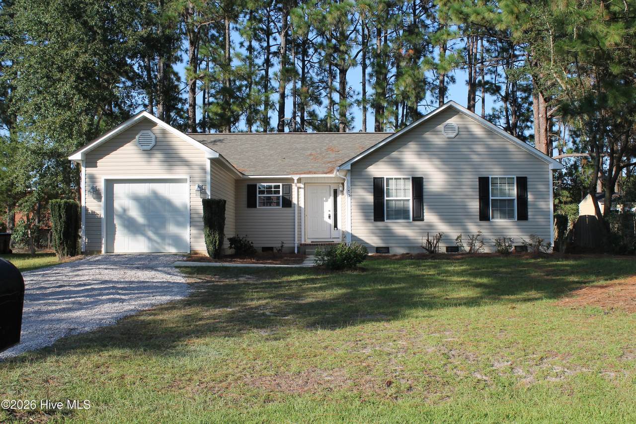 175 Pecan Grove Drive - Photo 1