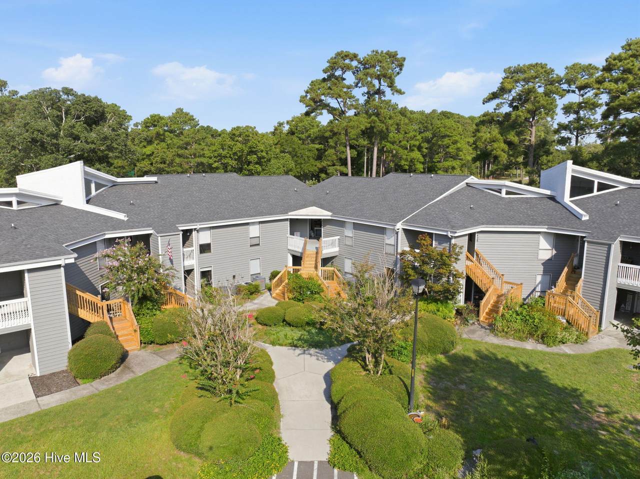 728 Azalea Drive - Photo 1