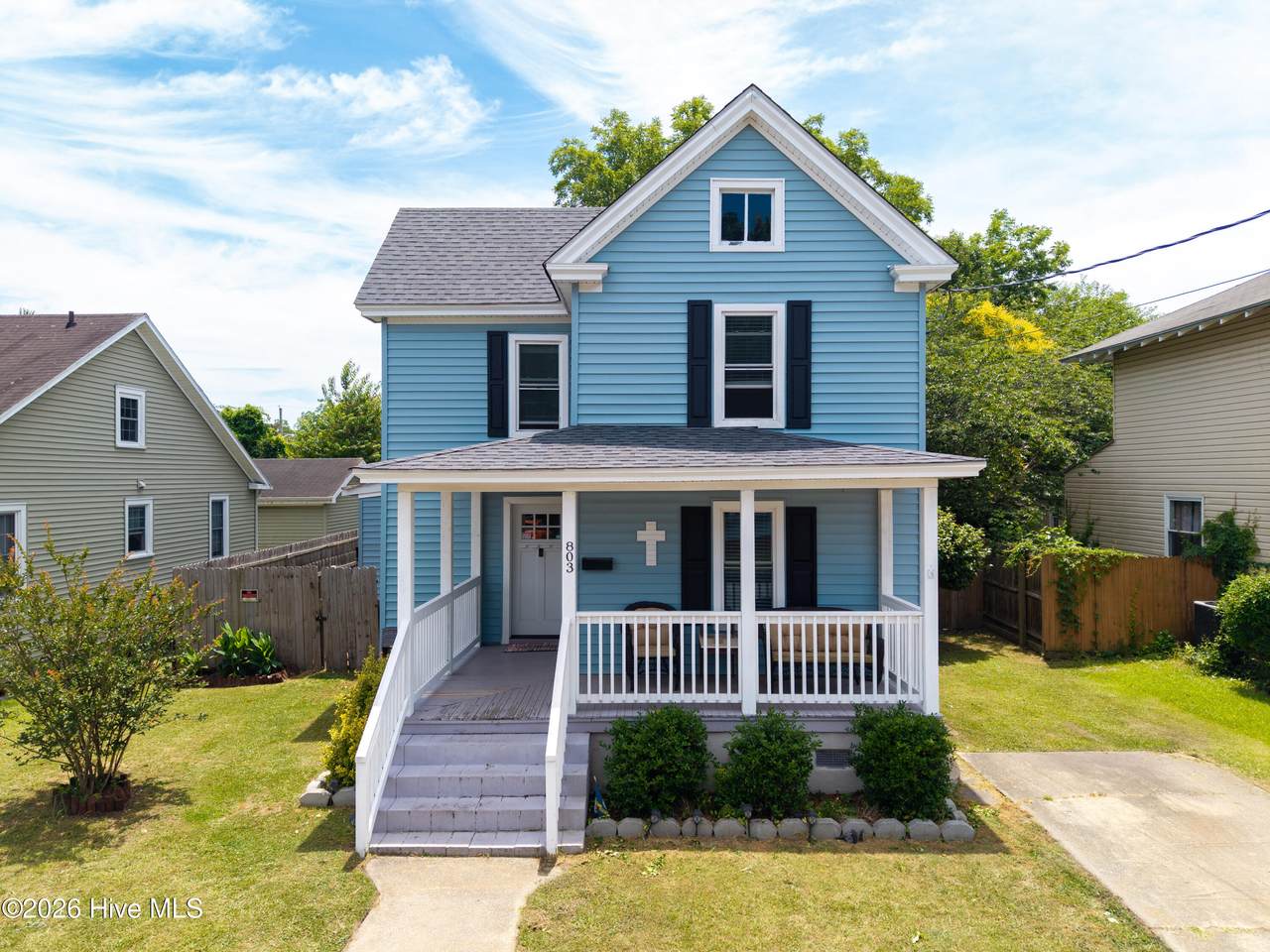 803 Maple Street - Photo 1