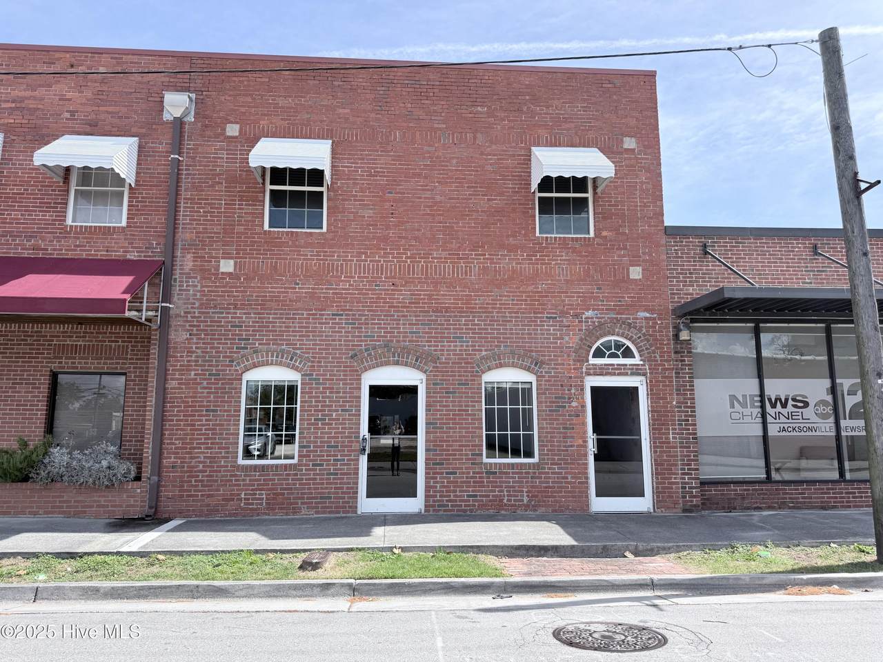 512 Court Street - Photo 1