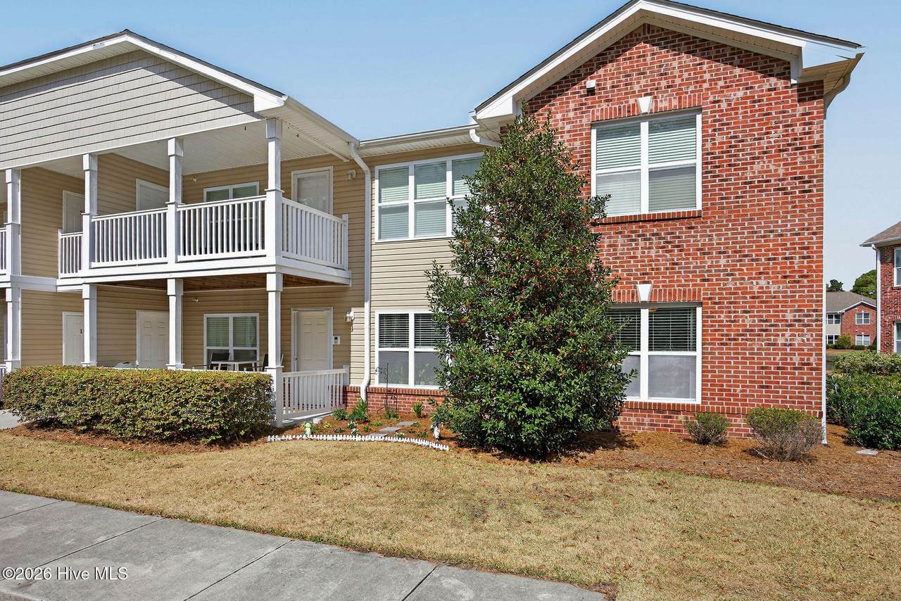 4425 Jay Bird Circle - Photo 1