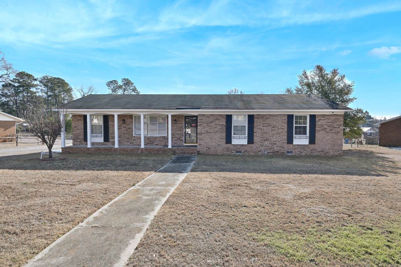 306 Skylark Road - Photo 1