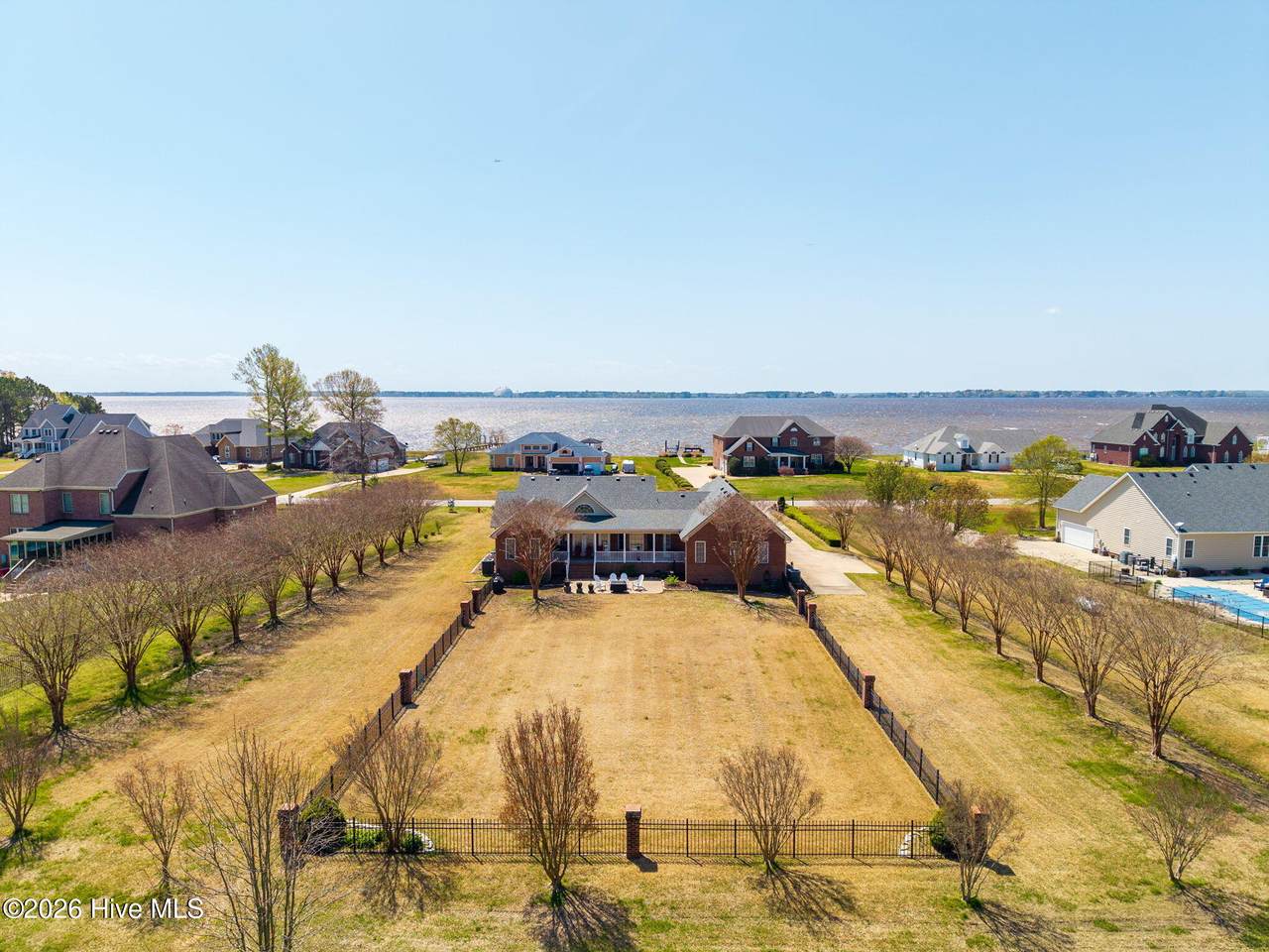 141 Lauren Lane - Photo 1