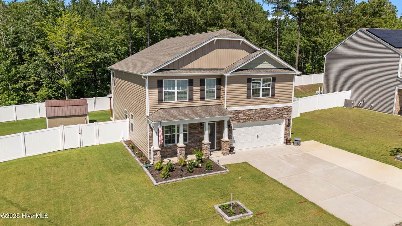 280 Robert Place - Photo 1