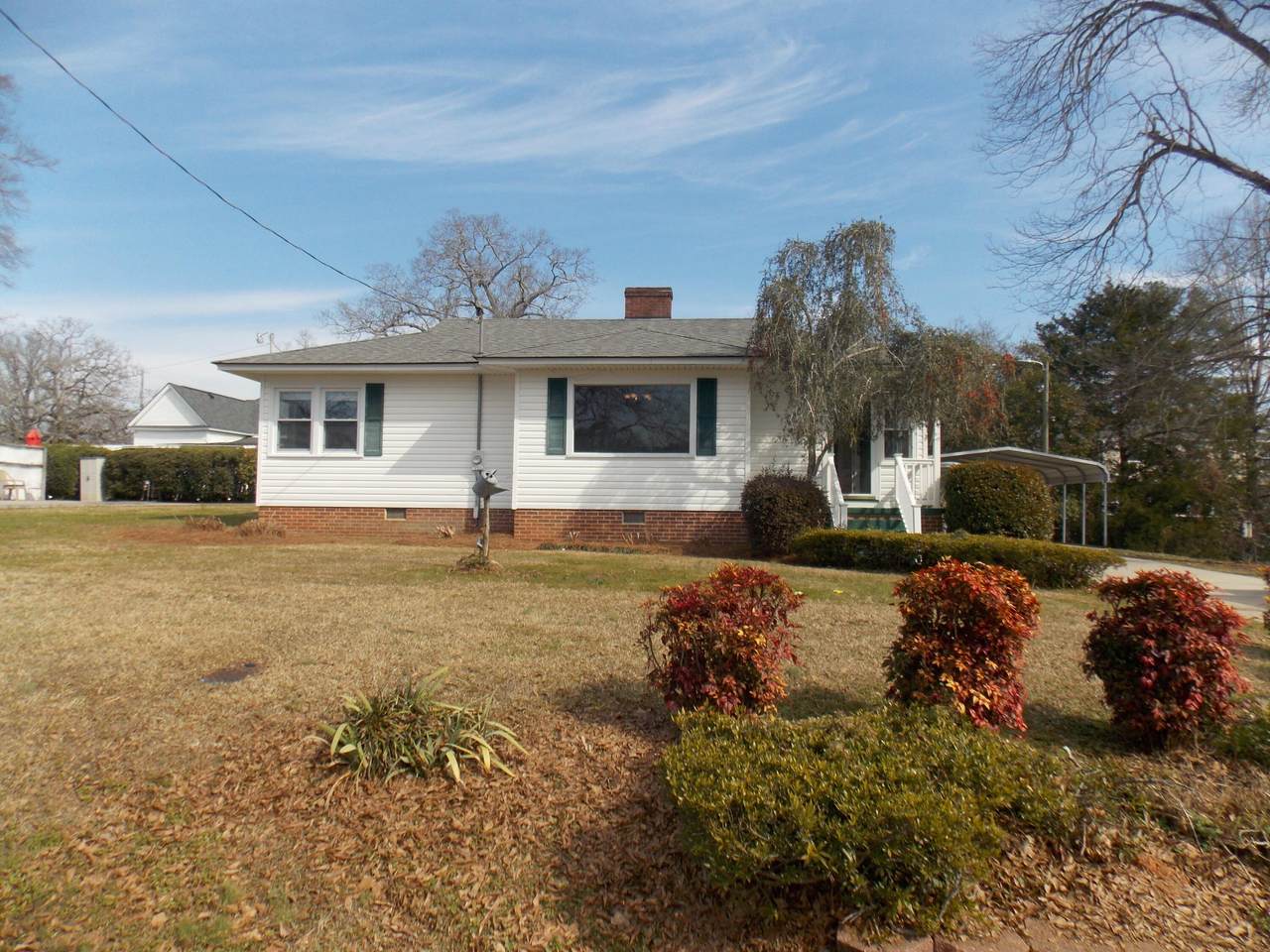 306 Maple Street - Photo 1