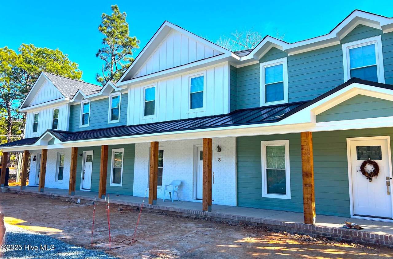 209 Bonnie Brook Road - Photo 1