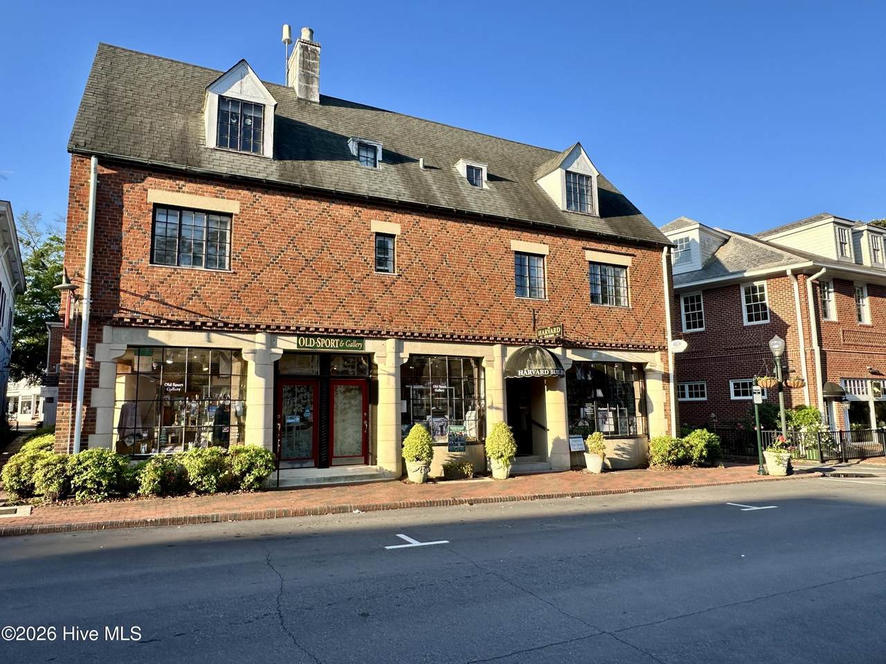 95 Market Square - Photo 1