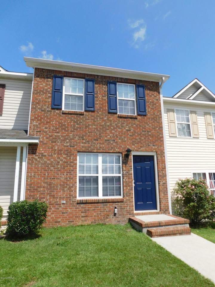 203 Spring Meadow Circle - Photo 1