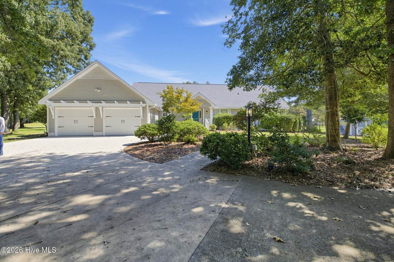 711 Green Tee Road - Photo 1