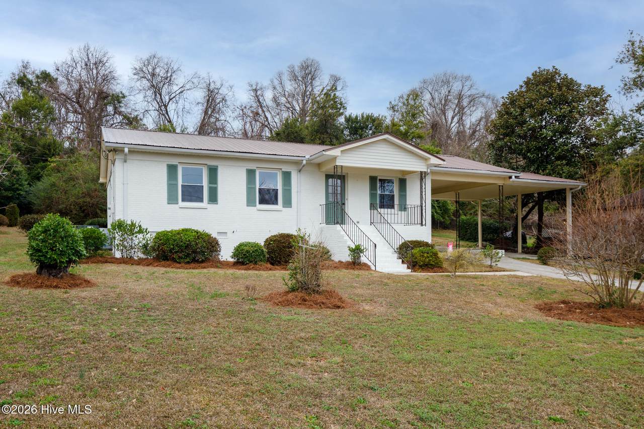 252 Stephens Street - Photo 1