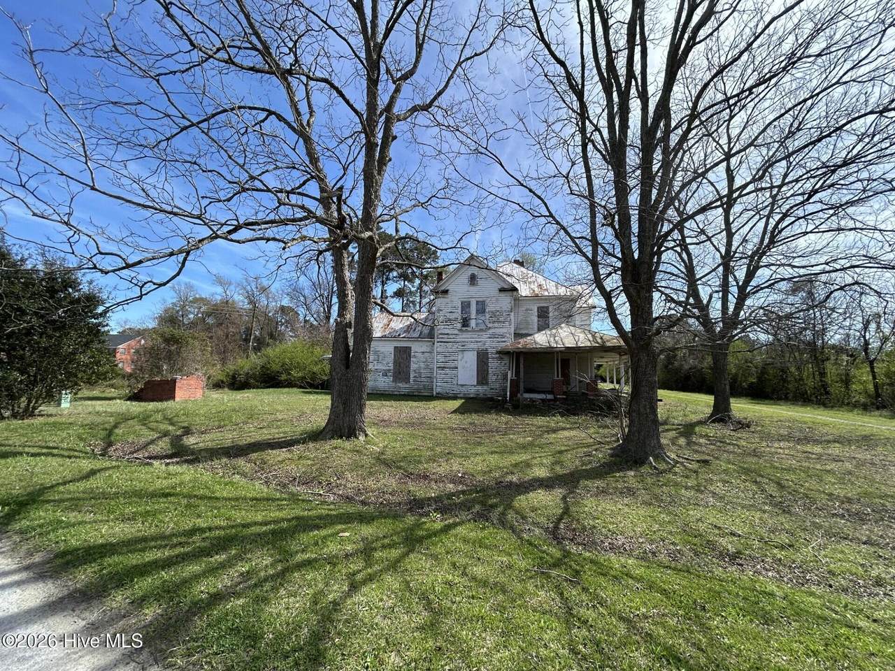 95 Willard Railroad Street - Photo 1