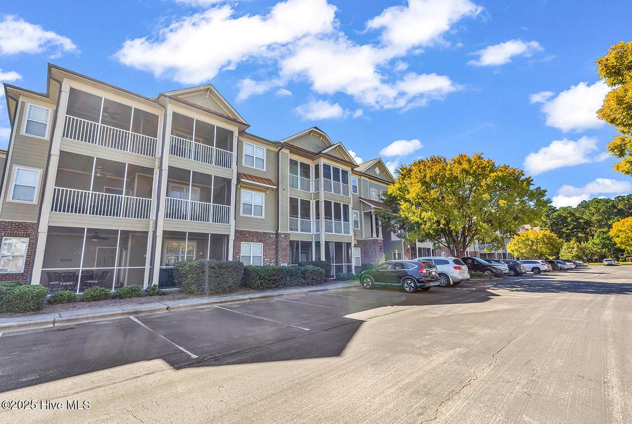 395 Crow Creek Drive - Photo 1