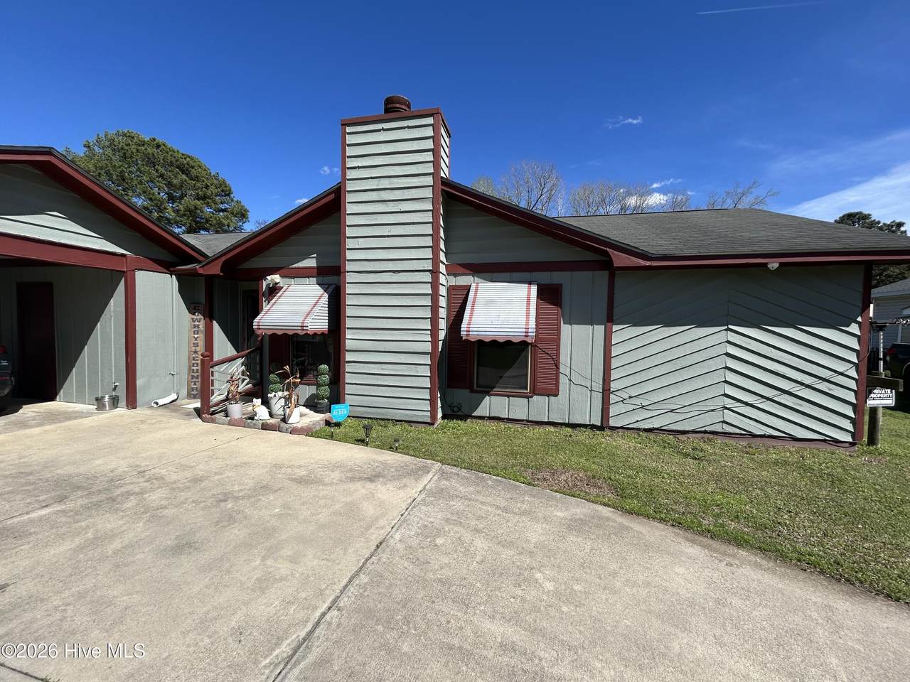 705 Marlboro Place - Photo 1