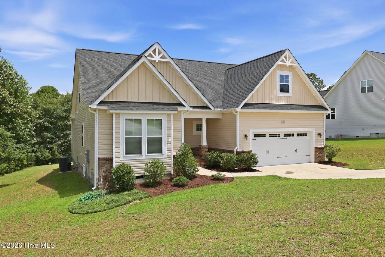 116 Hopeland Drive - Photo 1
