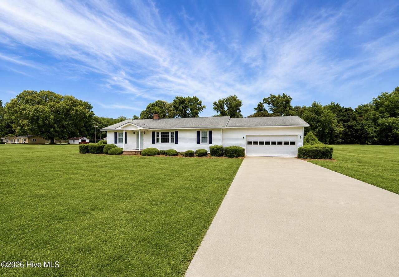 606 Darden Drive - Photo 1