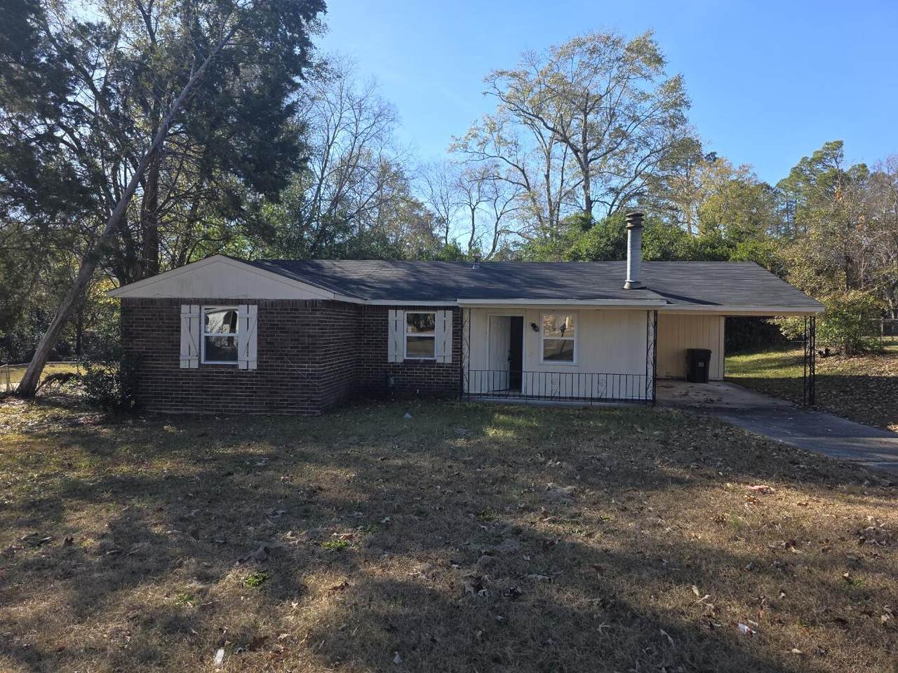 4305 Parkwood Drive - Photo 1