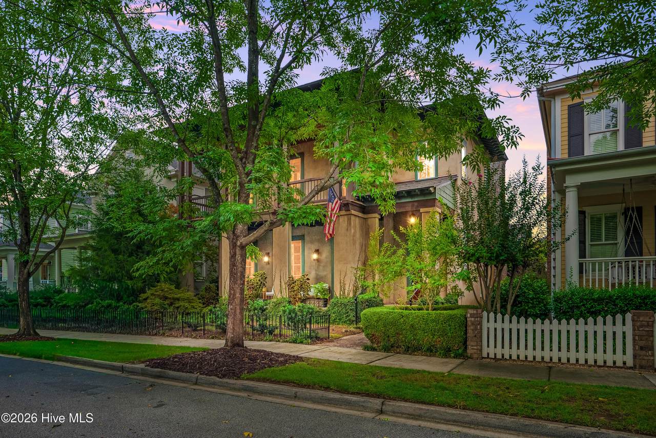 456 Arrington Avenue - Photo 1