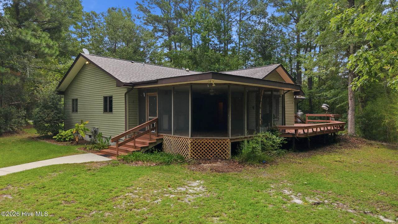 6001 Mainsail Point Road - Photo 1