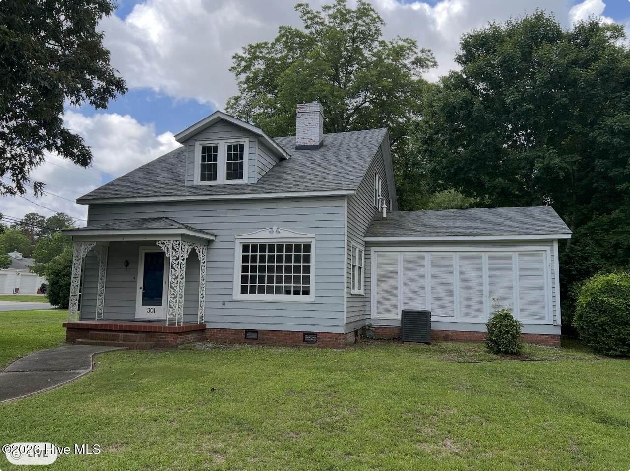 301 Broad Street - Photo 1