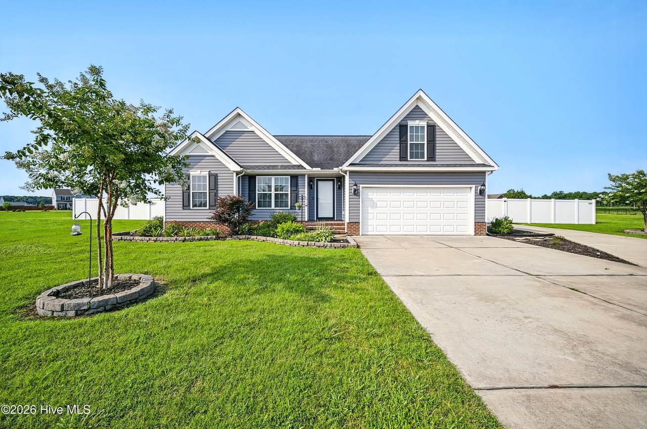 104 Cape Fear Drive - Photo 1