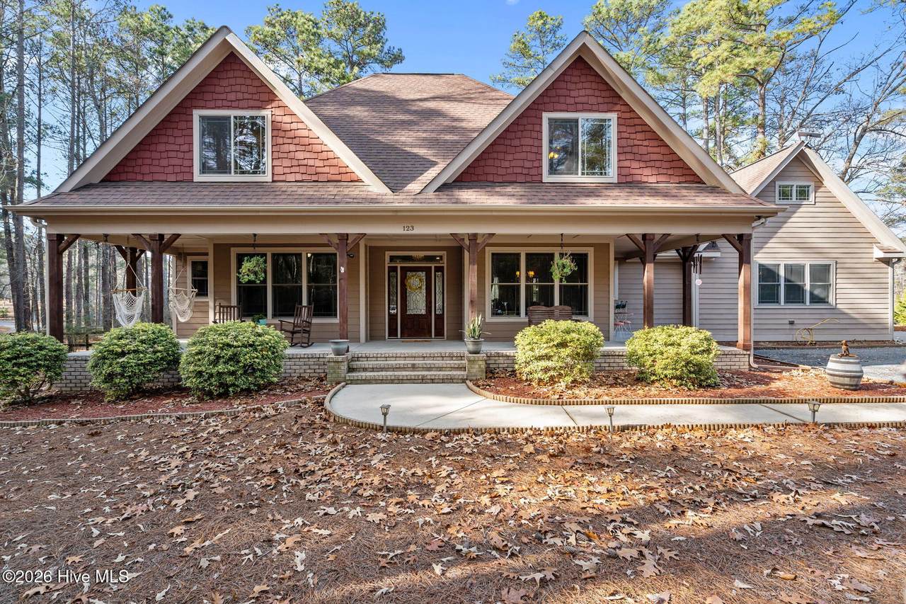 123 Joels Circle - Photo 1