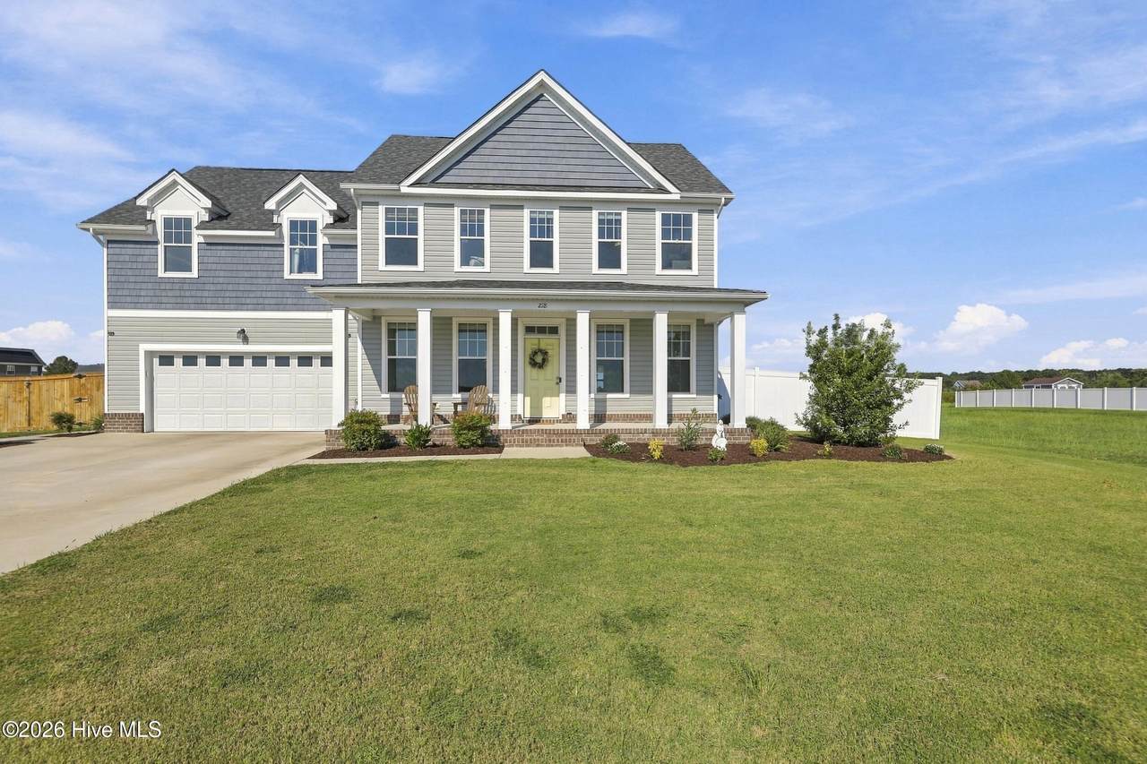 218 Campus Drive - Photo 1